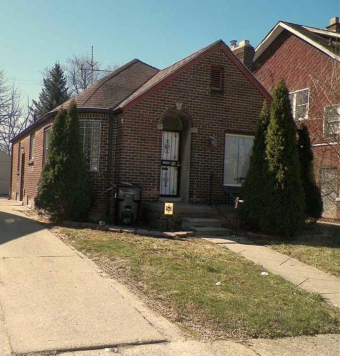 1st image of 13042 Hampshire St