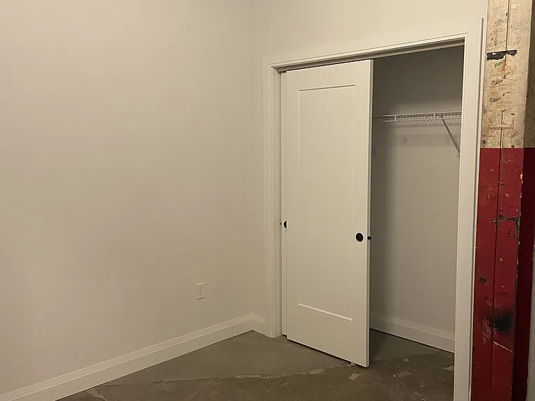 1786 Main St #5 — Photo 6
