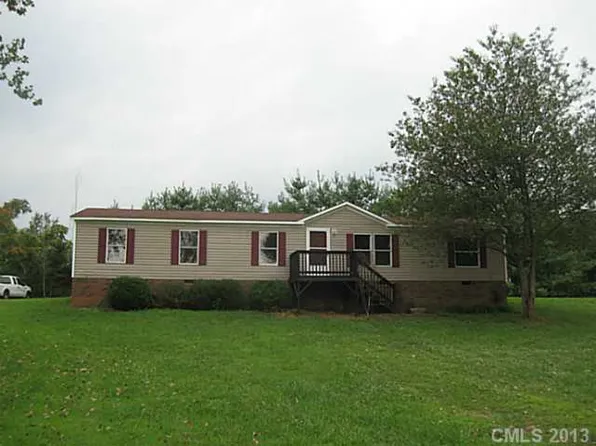 148 Nettlebrook Ln, Harmony, NC 28634