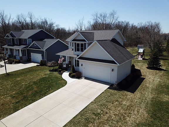 2nd image of 164 Woodhaven Dr