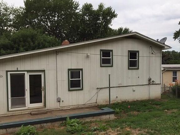 3rd image of 607 N 27th St
