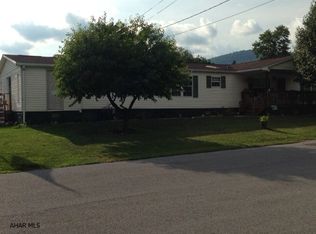 197 Cunningham Dr, Hyndman, PA 15545