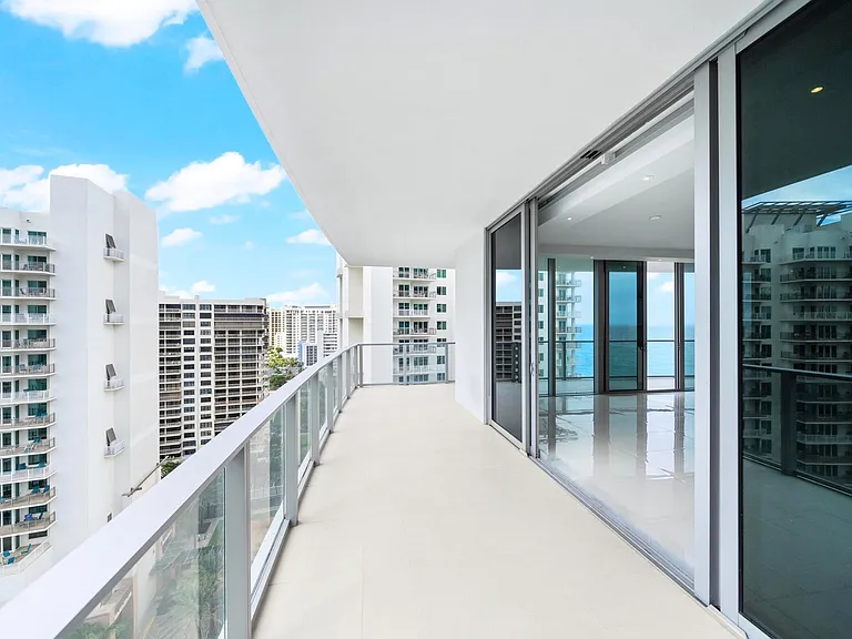 3100 N Ocean Dr #H-1608 — Photo 101