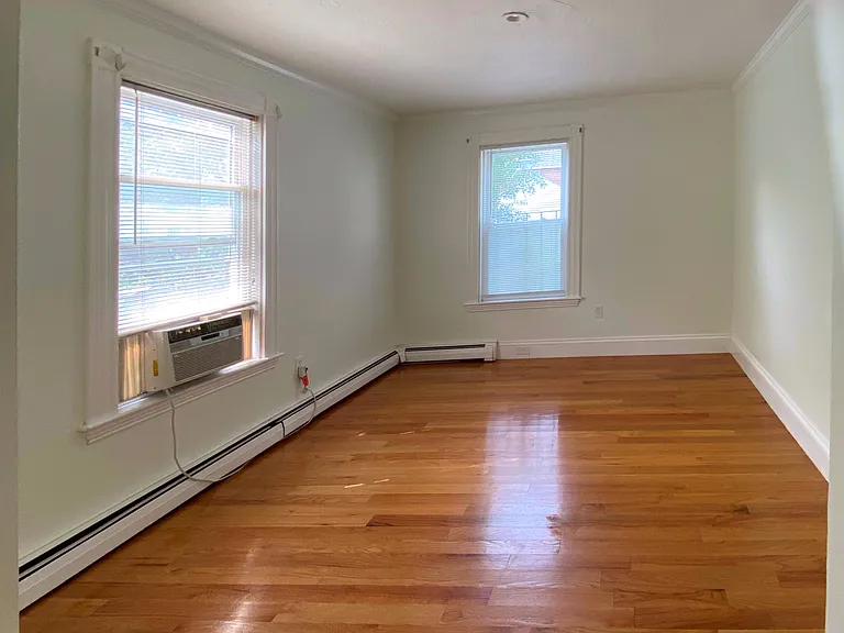 20 Rockwell St #1 — Photo 9