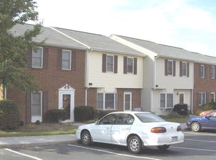2518 Ridge Rd, Blacksburg, VA 24060