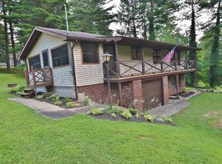 1204 Graber Rd, Dellroy, OH 44620