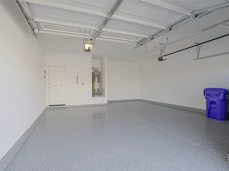 1275 Leo Ln — Photo 21