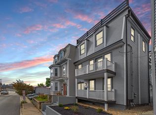 68 Pearl St, Chelsea, MA 02150