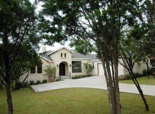 107 Javelin Dr, Lakeway, TX 78734