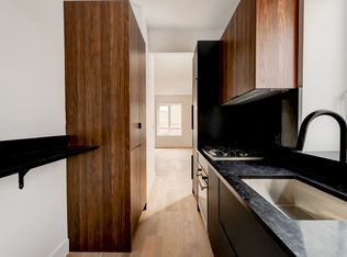 253 Van Brunt St #4F, Brooklyn, NY 11231