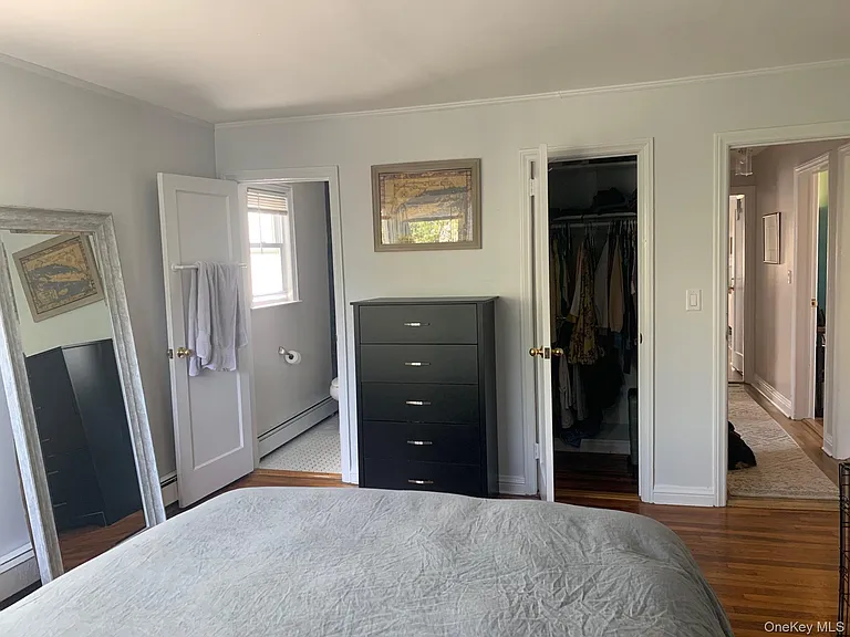 533 E Chester St #UPPER — Photo 16