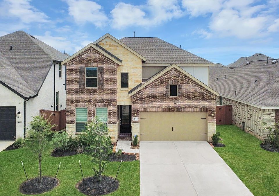 1st image of 4946 Sky Bluff Dr