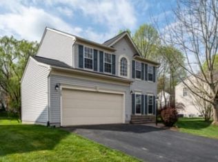 5767 Fincastle Dr, Manassas, VA 20112