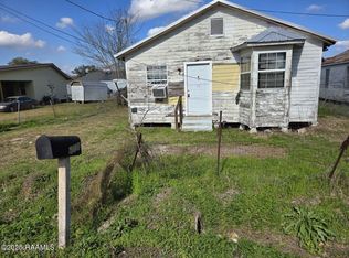 714 Governor Mouton St, Saint Martinville, LA 70582