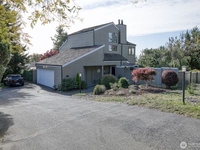 300 Beacon Hill Drive, Hoquiam, WA, 98550