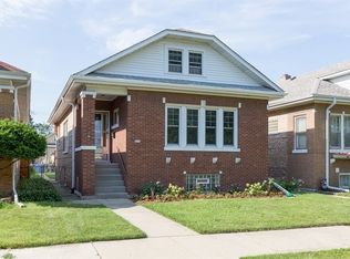 6141 W Waveland Ave, Chicago, IL 60634