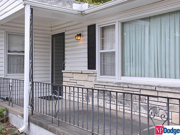5th image of 8513 Evans St