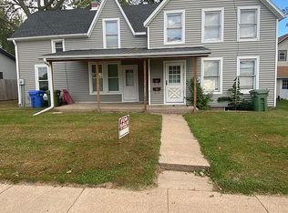 108 2nd Ave SW, Waverly, IA 50677