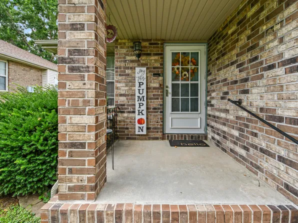 1265 1267 W Vintage Lane, Nixa, MO 65714