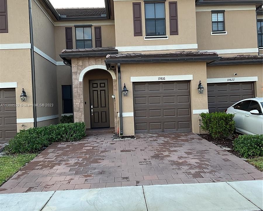 1st image of 10816 W 33rd Ln #10816