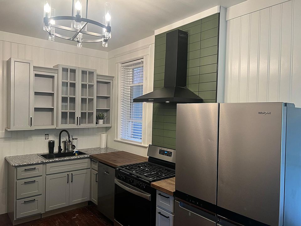 1st image of 3871 Connecticut St #1