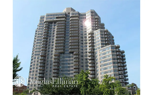 Rented by Douglas Elliman | media 24