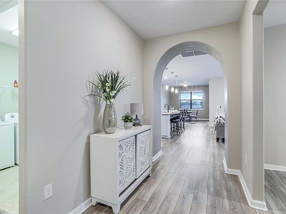 2nd image of 19644 Beechcrest Pl