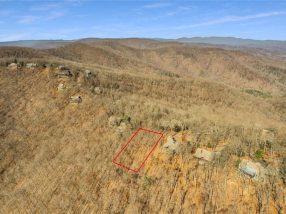 5th image of 40 S Sanderlin Mountain Dr