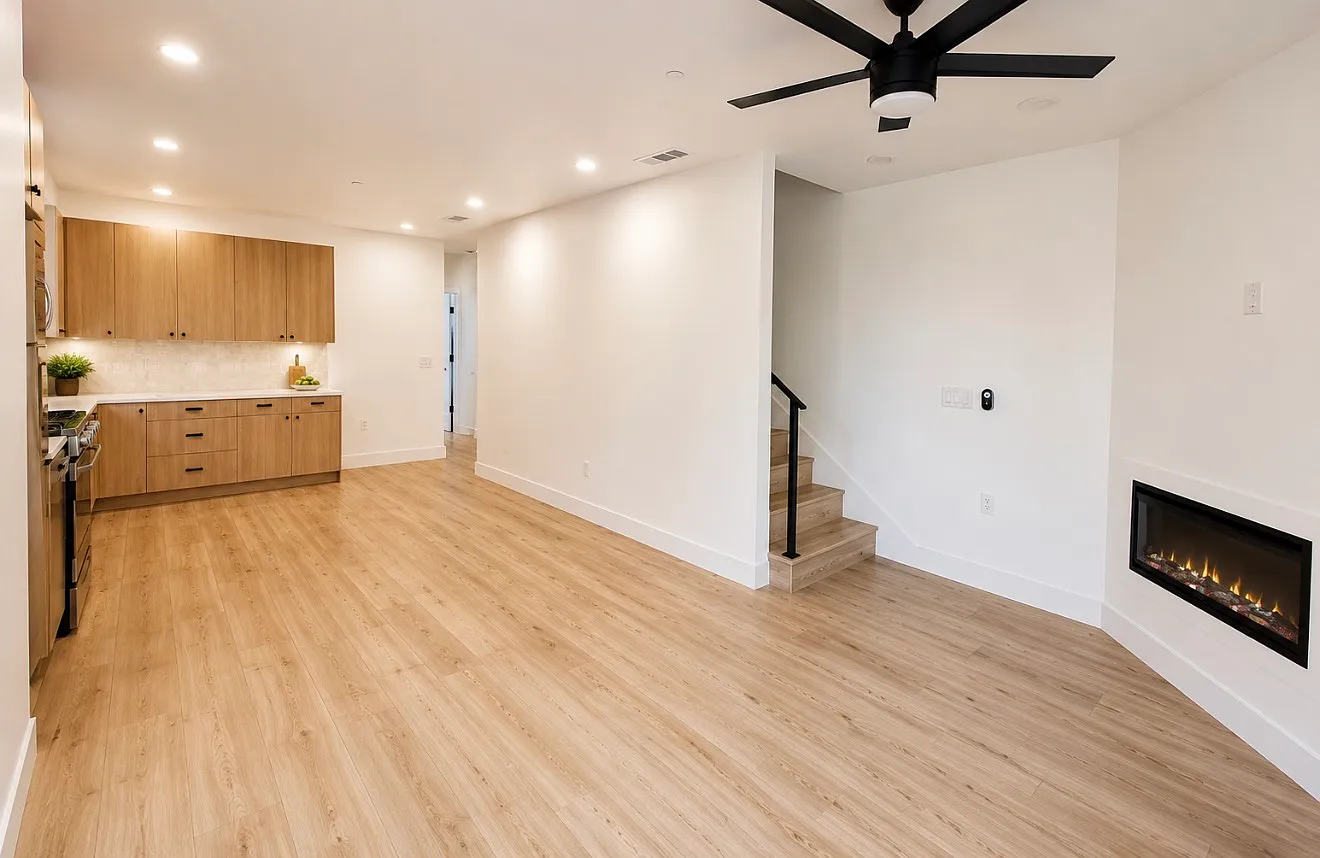 2 bed, 1450 sqft, $2,950 — Photo 2