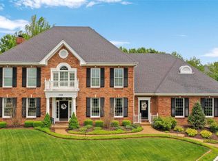 2024 Hunters Field Rd, Saint Louis, MO 63122