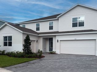 765 Farfields St, Deland, FL 32724