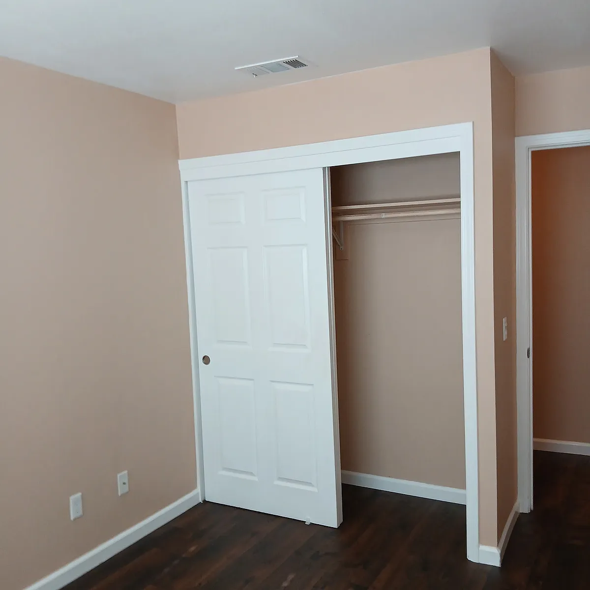Building Photo - 10529 Abbottford Way