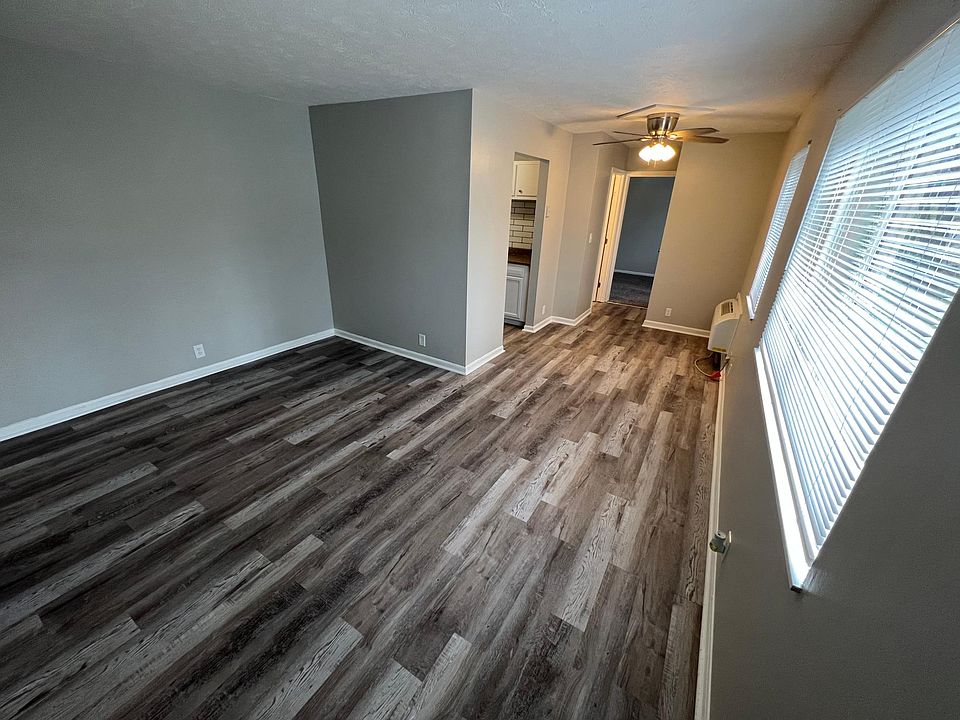 1st image of 3821 S Jefferson Ave #9