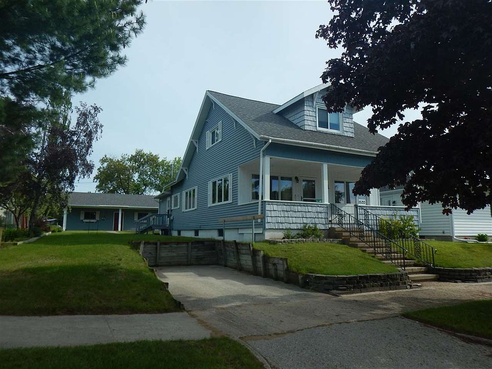 1st image of 1520 Montana Ave