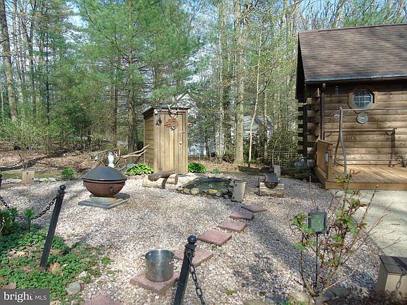 2nd image of 15 White Pine Dr