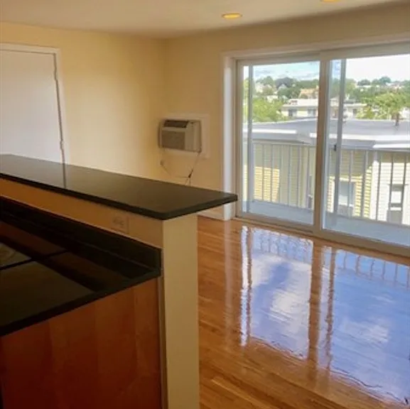 70 Park St #53 — Photo 5