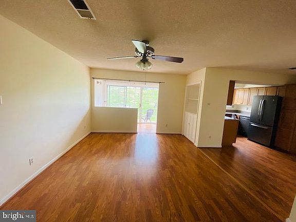 3rd image of 12106 Green Ledge Ct #18