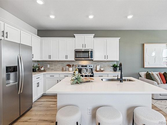 7th image of this home