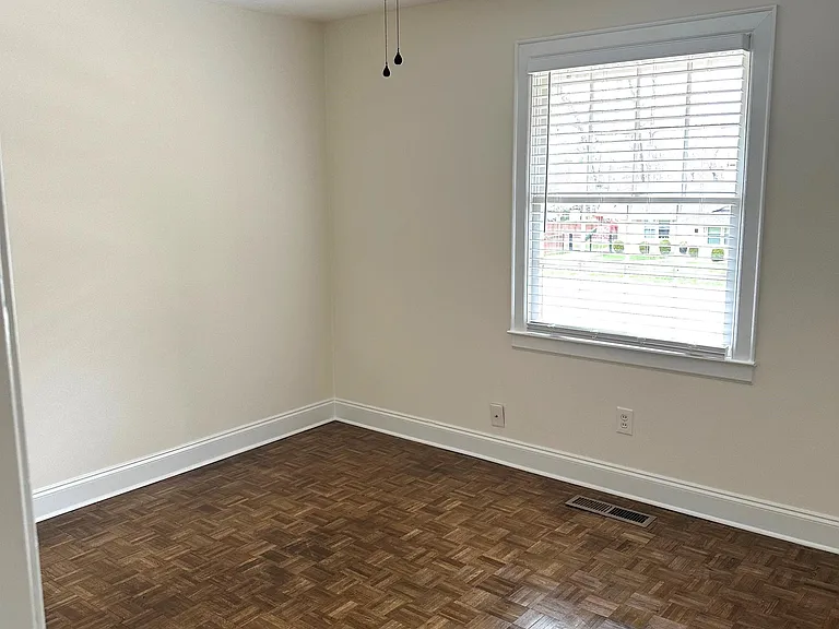 114 Scofield Rd — Photo 19