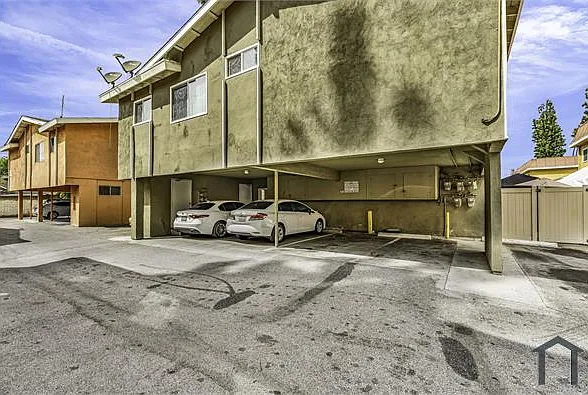 10027 Sepulveda Blvd #D — Photo 27