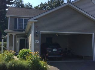 54 Old Stage Rd, Litchfield, NH 03052