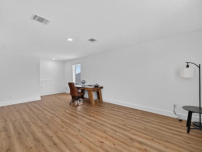 27615 Seascape Village Dr — Photo 24