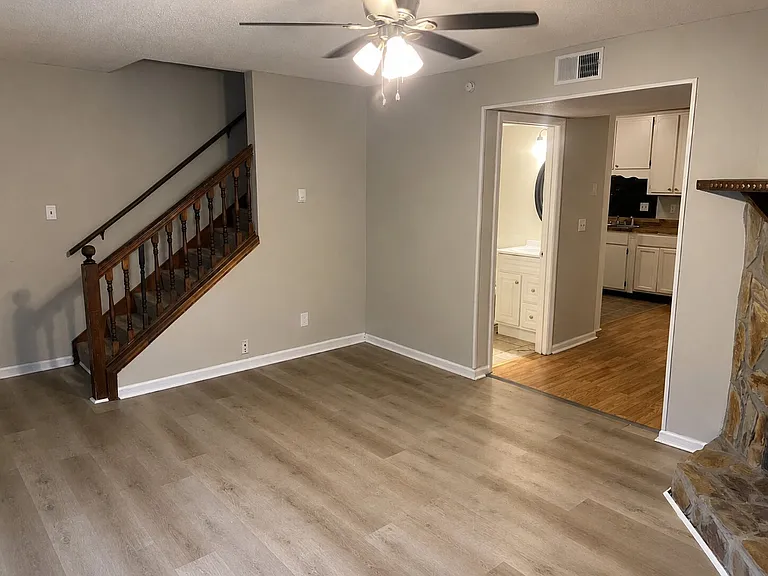4355 Barrington Pl — Photo 26