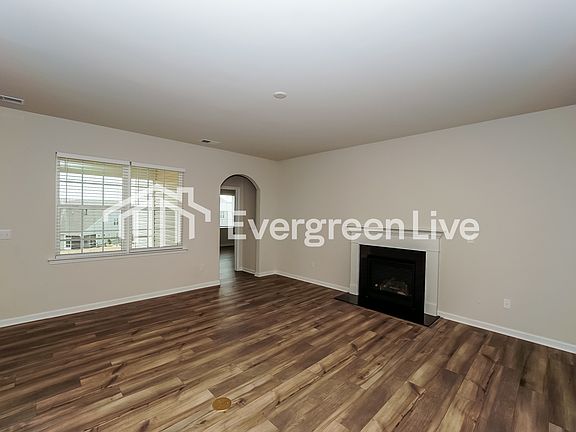 4th image of 6502 Fairfax Ct