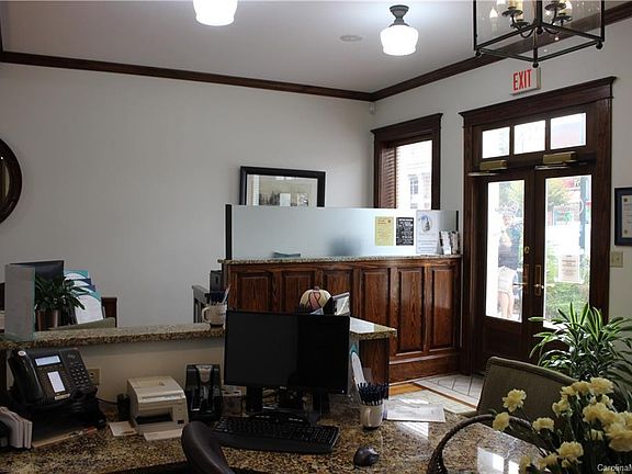 5th image of 218 N Main St