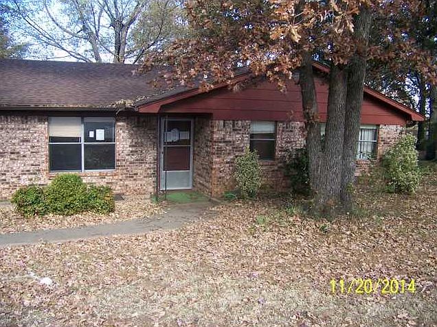 2nd image of 2900 Witteville Dr