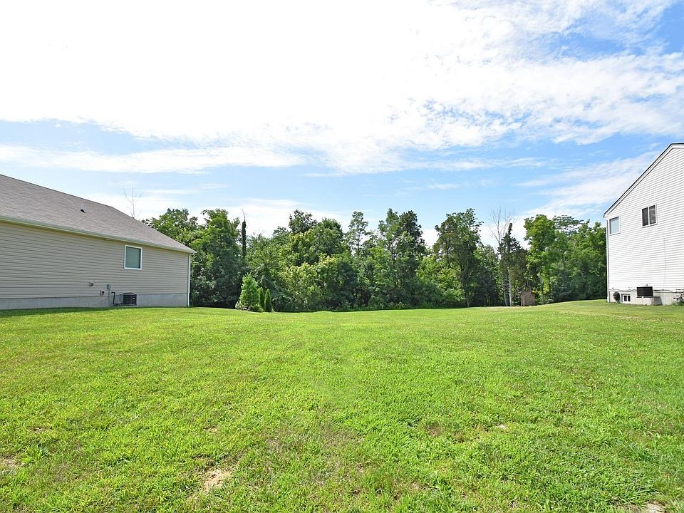 1st image of 4425 Legacy Greens Dr