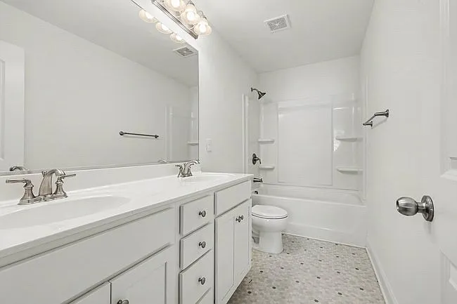 5614 Edgartown St — Photo 11