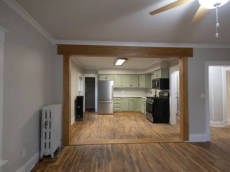 kitchen / living room - 2