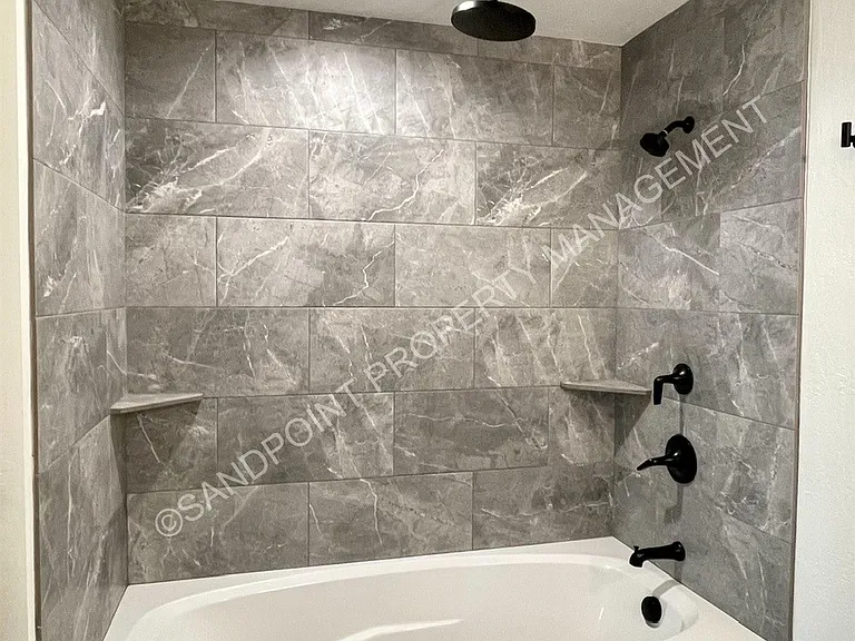 3101 Spring Creek Way — Photo 25